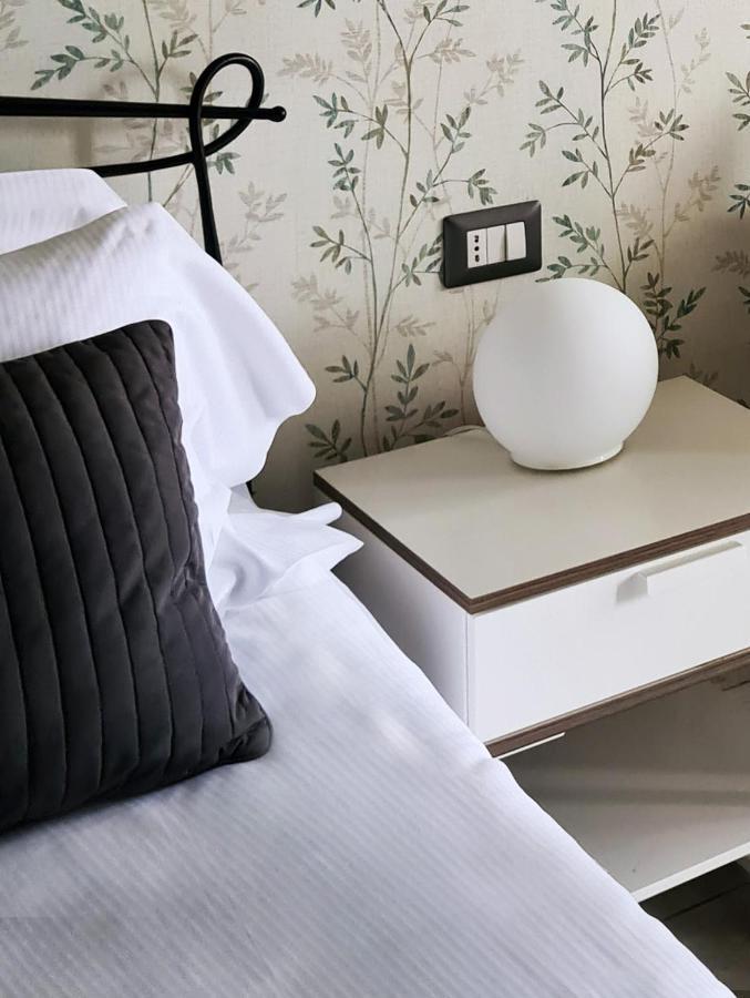 Corso Italia Rooms Milano Eksteriør billede